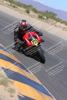 media/Oct-01-2023-SoCal Trackdays (Sun) [[4c570cc352]]/Turn 7 Inside (11am)/